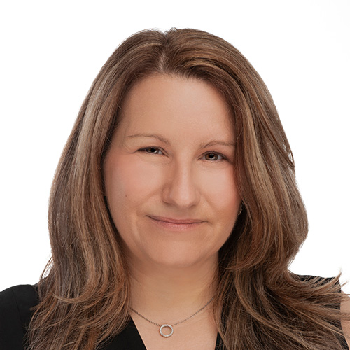 Terri Dalmer headshot